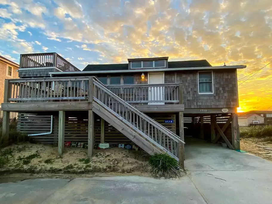 Serendipity is a classic cedar-shake cottage with so many outdoor spaces! - SERENDIPITY:  Amazing Ocean Views on Beach Rd - Kitty Hawk