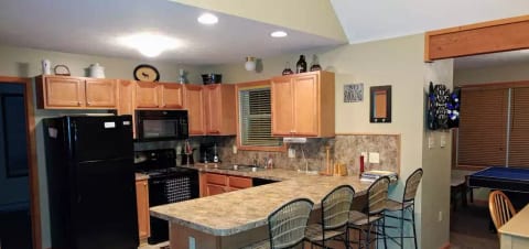 Great Pocono Rental Mountain Chalet