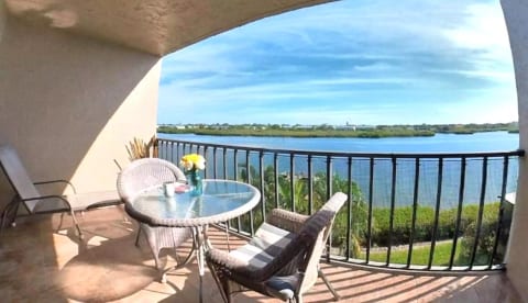 Sea Club Condo #204