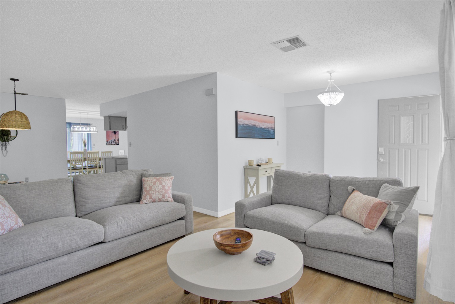 kings-bay-inlet-front-house-with-5-bedrooms-and-3-bathrooms/