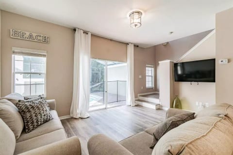 BV4504 - Cozy Townhouse near to Disney - Pvt Pool - Bella Vida