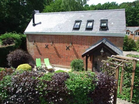 Beautiful Old Barn | New Forest | Just For Two