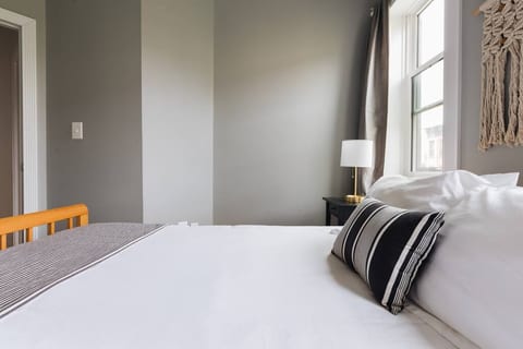 Master Bedroom - left wall