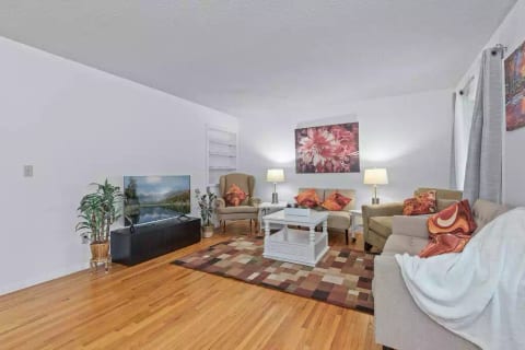 Spacious Home near Downtown St. Paul