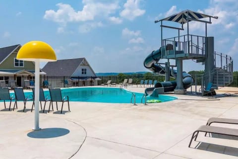 NEW Table Rock Lodge # CLOUD9
