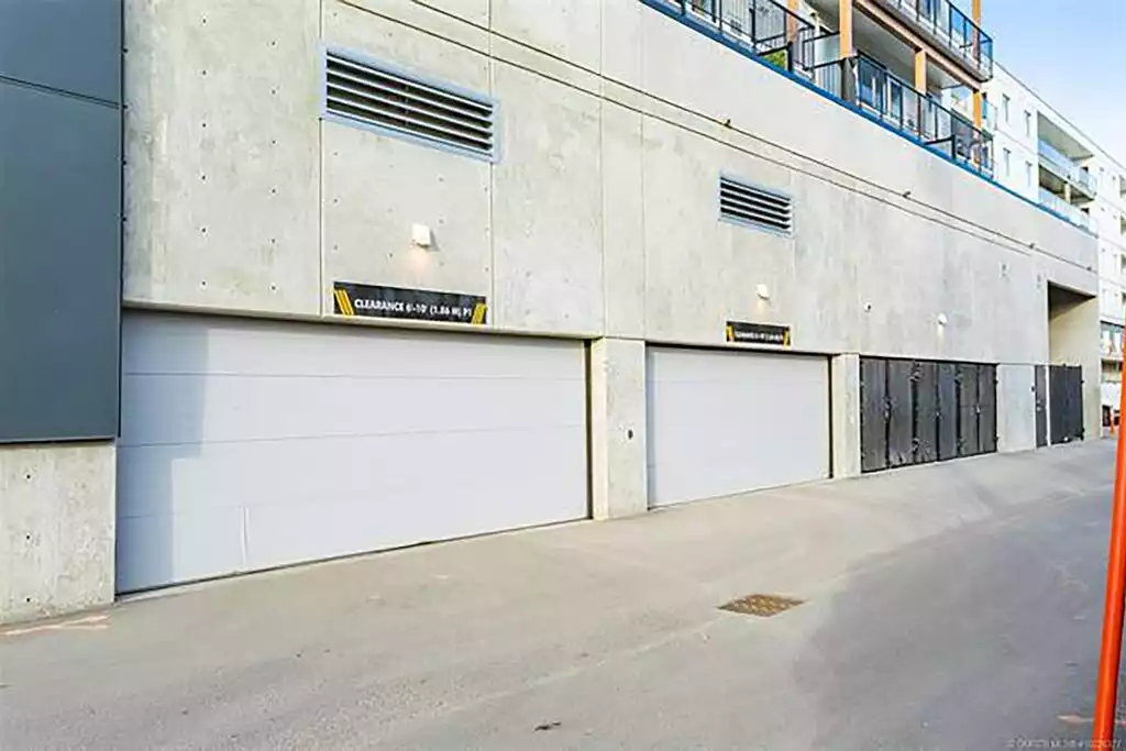 the-knox-downtown-modern-condo-w-2-private-br/