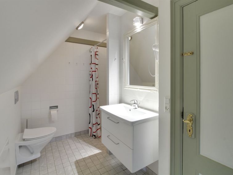 Bathroom - Ingulf - 18km from the sea in Western Jutland - Bredebro