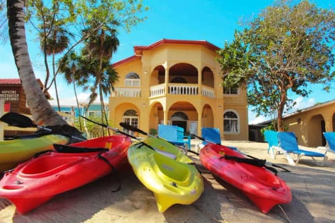 Luxury Beach Front upper level Villa with pool
