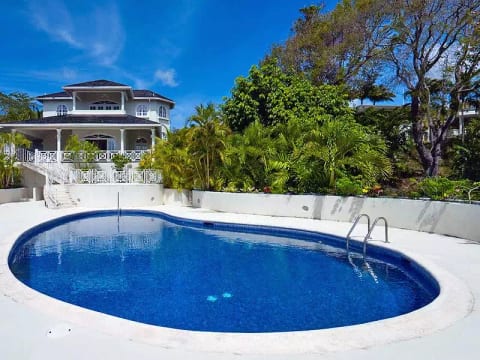 Monkey's Run - Sandy Lane