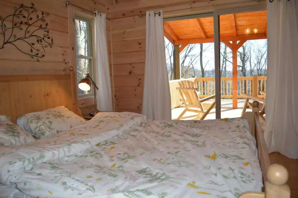 Chalet at Winghaven - Asheville Chalet at Winghaven - Asheville
