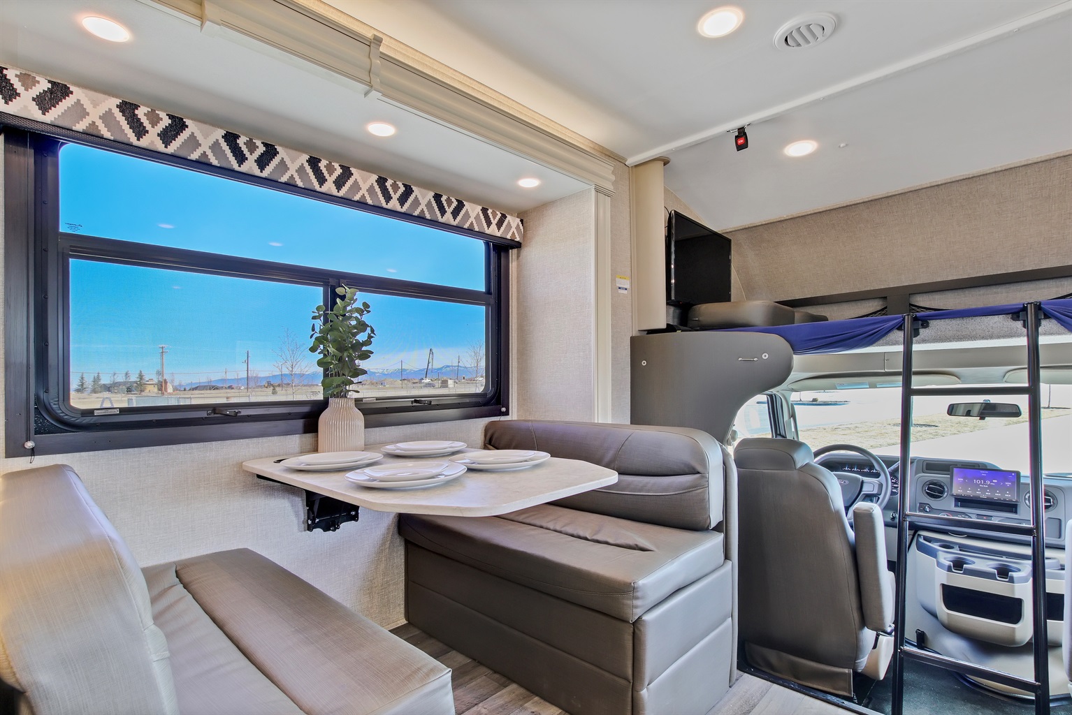2022-luxury-jayco-redhawk-with-solar-and-bunk-beds-cy/