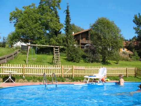 Mühlberg mit Pool