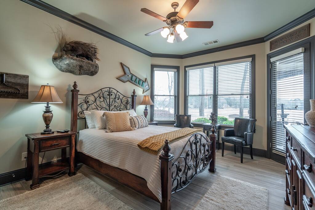 Lake Forest Lodge - Lake Oconee