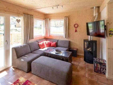 Chalet 4 Schlafzimmern, Sauna & SwimSPA