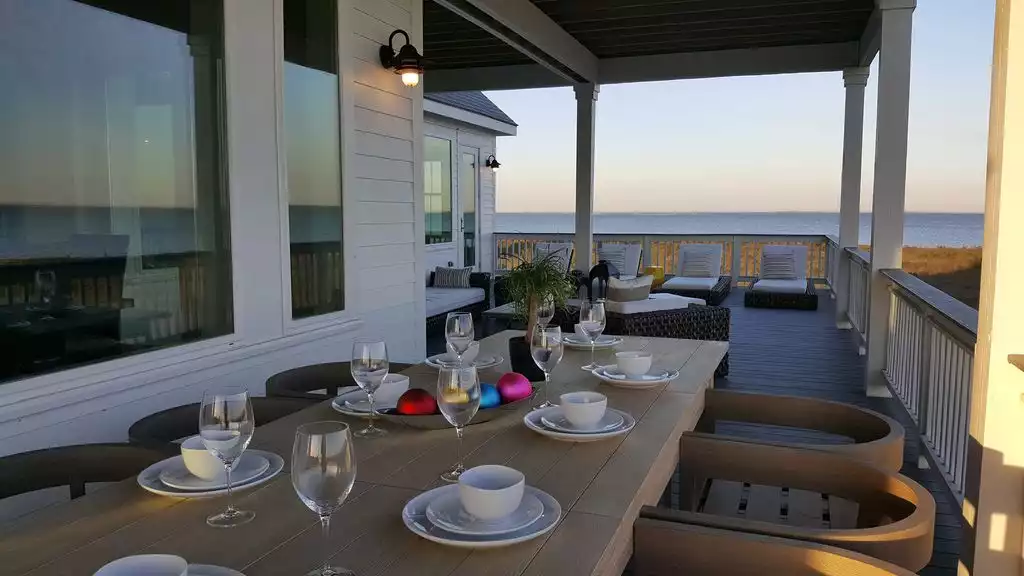 Or Dining at Sunset overlooks the Bay of Galveston Or Dining at Sunset overlooks the Bay of Galveston - Heaven on Bay - Galveston