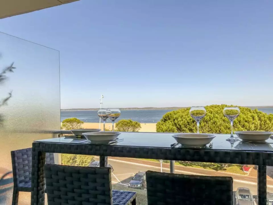 Claire - Arcachon