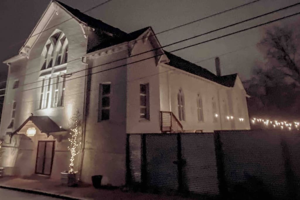 The White Bohemian Mansion Atlanta Sleeps 35+ - Atlanta The White Bohemian Mansion Atlanta Sleeps 35+ - Atlanta