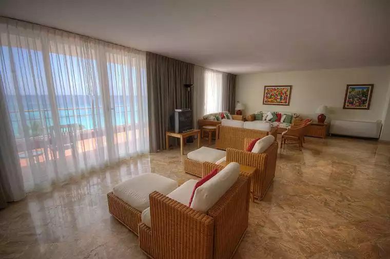 La Plage - St. Maarten