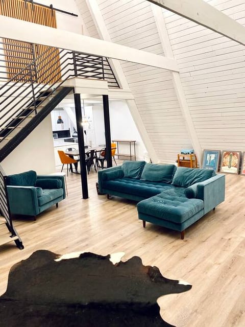SoKno Custom Luxury | A-Frame Escape