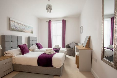 1 Bedroom Luxury Apartment in Redhill