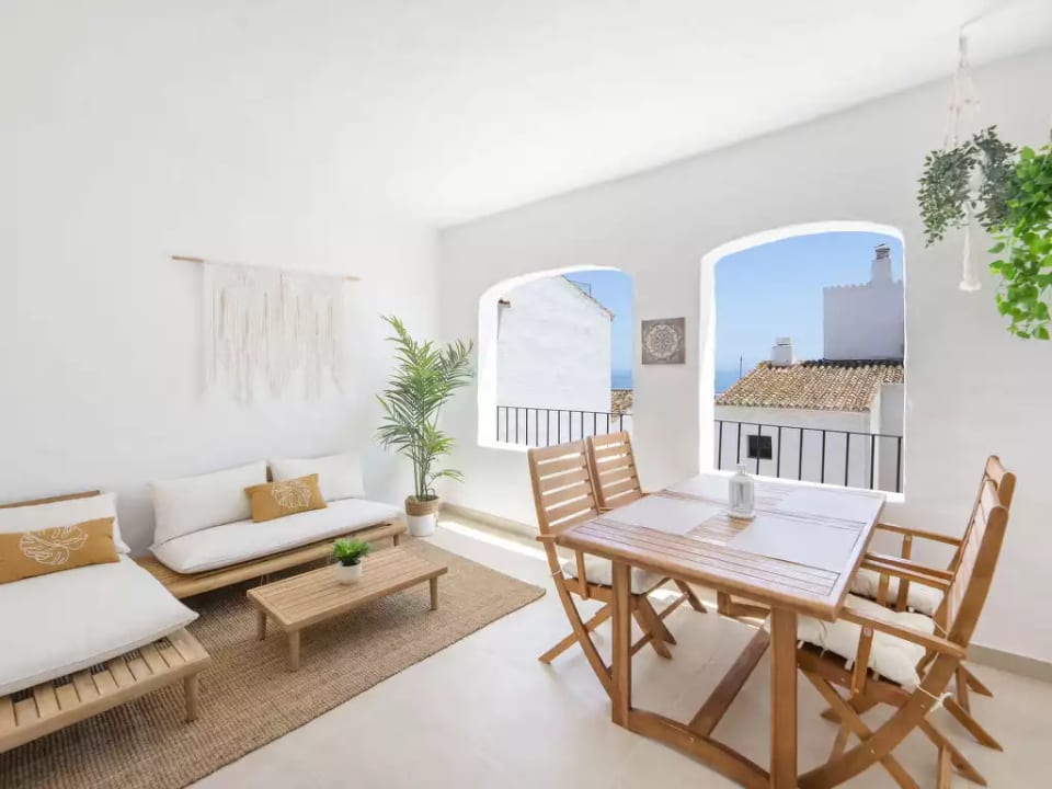 Puerto Banus OPQ - Marbella