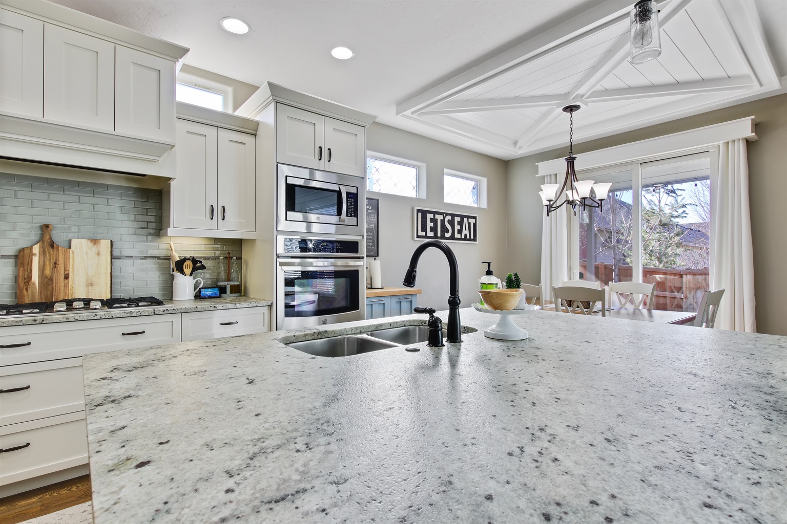 large-modern-6-bedroom-farmhouse-with-custom-theater-in-meridian/