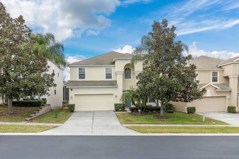Waterpark! 5 Star 6BR4BA Pool/Game Room/Disney