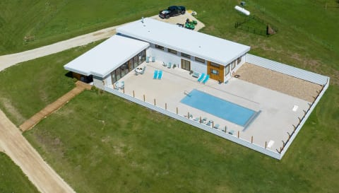MCM Pool Escape - High-End Black Hills Stay