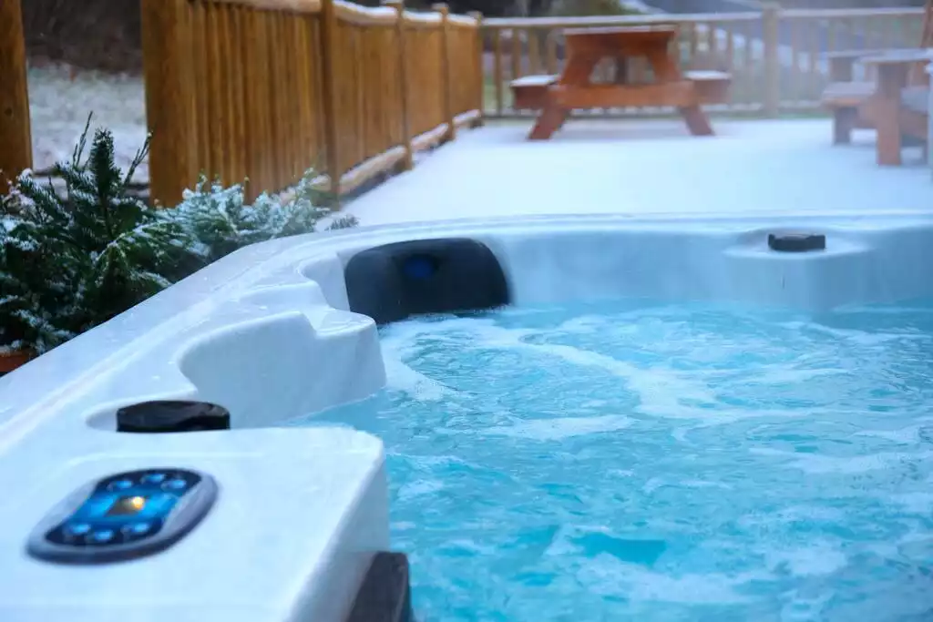Enjoy your personal and private hottub just steps from the backdoor. Enjoy your personal and private hottub just steps from the backdoor. - Private Getaway With Hottub, GamesRoom & Woodstove - Roxbury