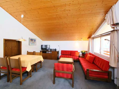 Ringstrasse Apt 511