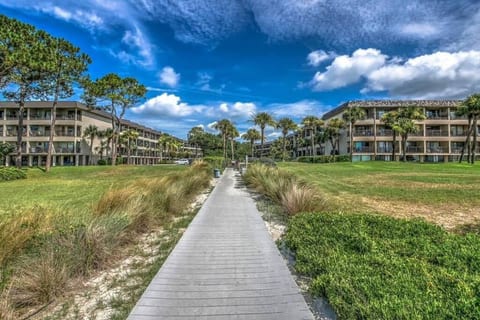 Steps to the Beach