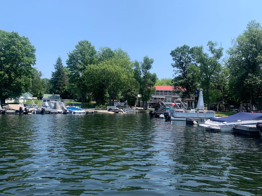 The marina, 5-min boat ride from the cottage. It has a little convenience store with ice cream and gas pump for boats. - Waterfront Cottage Fun! Games, snowmobile, hiking - Tichborne