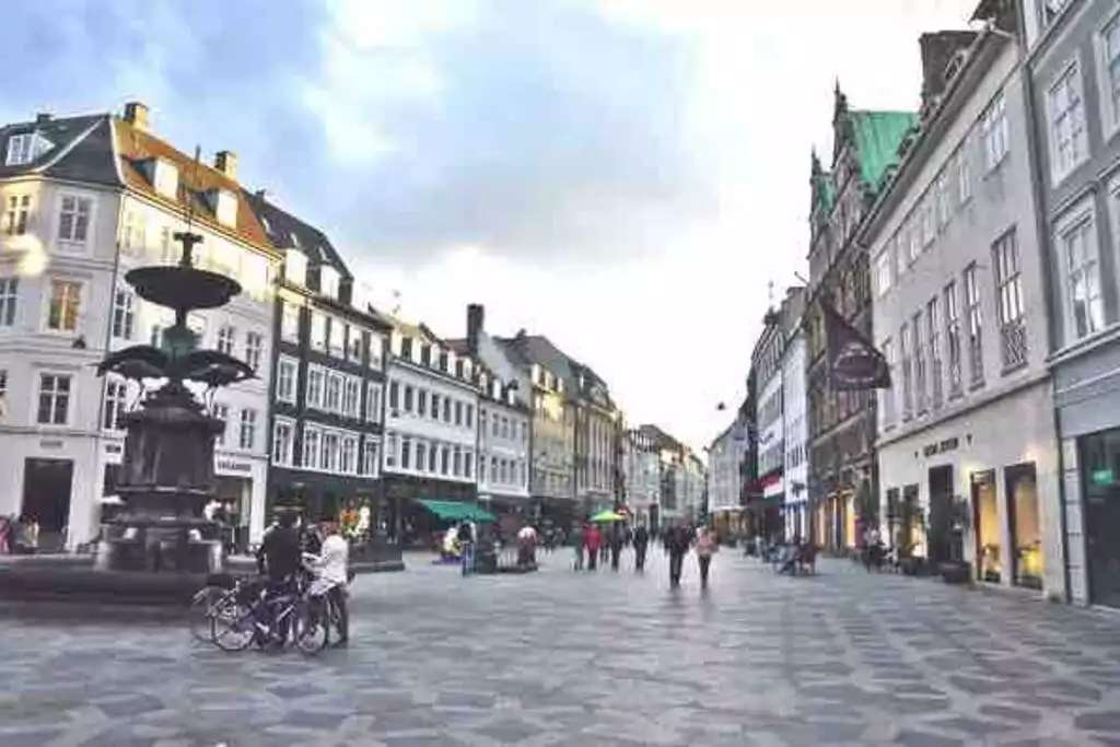 Strøget Strøget - Charming, cute, clean w balcony of Latin Quarter - Copenhagen