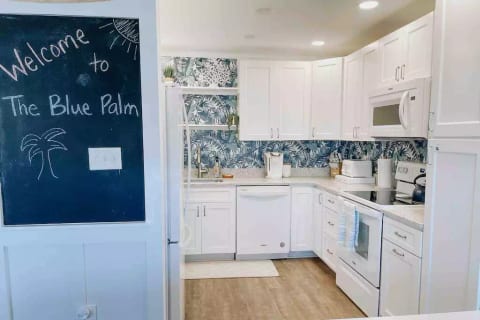 Stylish retreat steps to beach with all amenities!