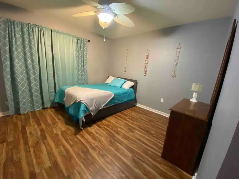 3rd Bedroom - Playin Hooky Hideaway - Beach Bum & Backyard Fun - Navarre