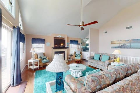 6 BR Beach House with Private Pool, Hot Tub