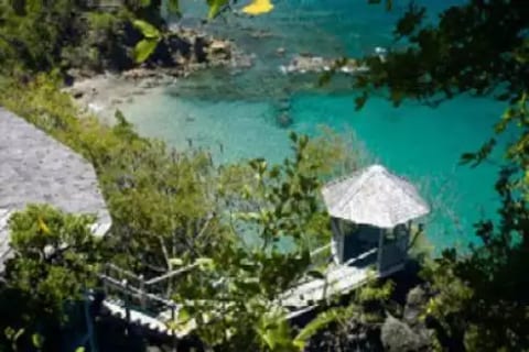Smugglers Nest - Smugglers Cove