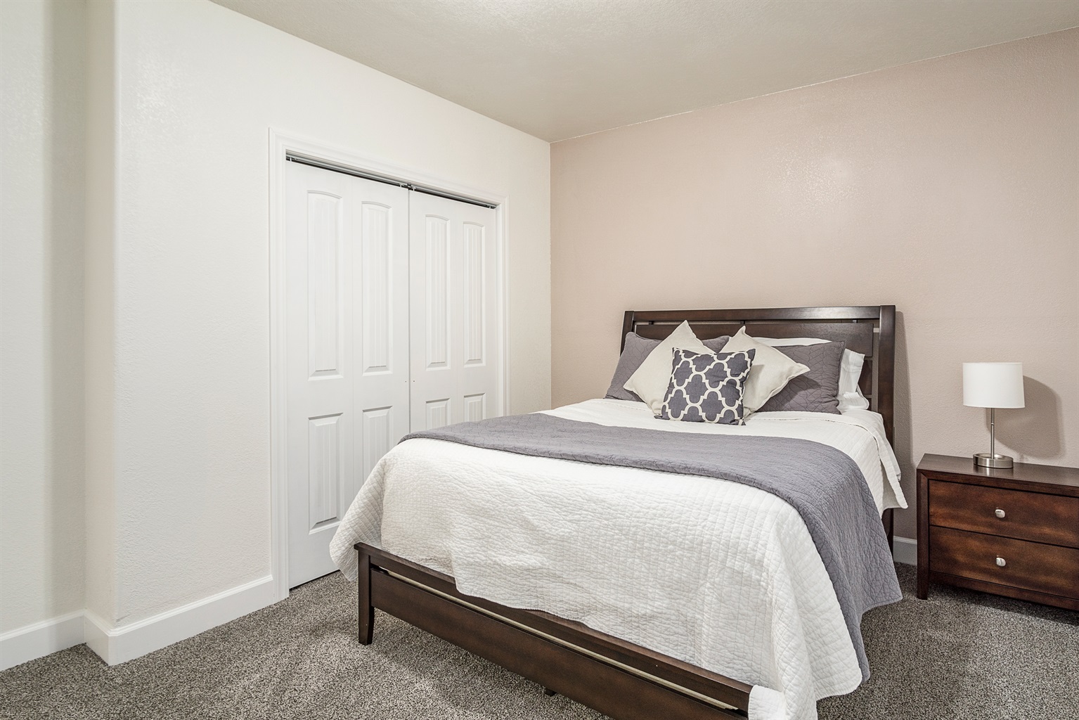 A La Mode Stunning 4 bedroom Orem Home - Orem