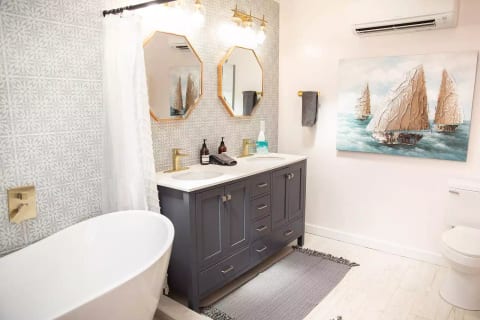 Luxury Bath with Soaking Tub