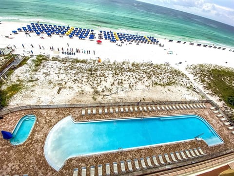 Pelican Beach 1408
