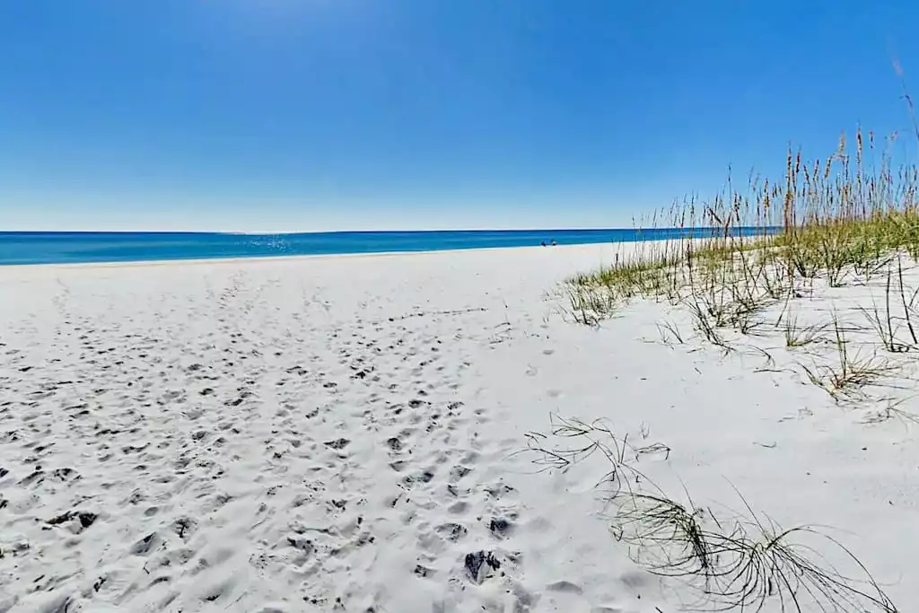 ModernMinutes to the BeachPorchTVGame Room