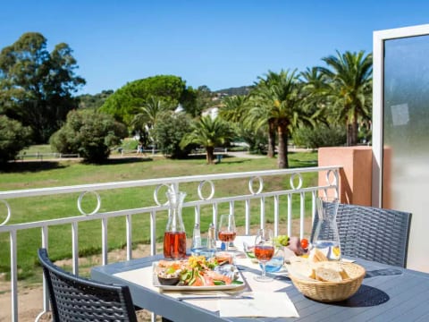 Les Perles de Saint Tropez