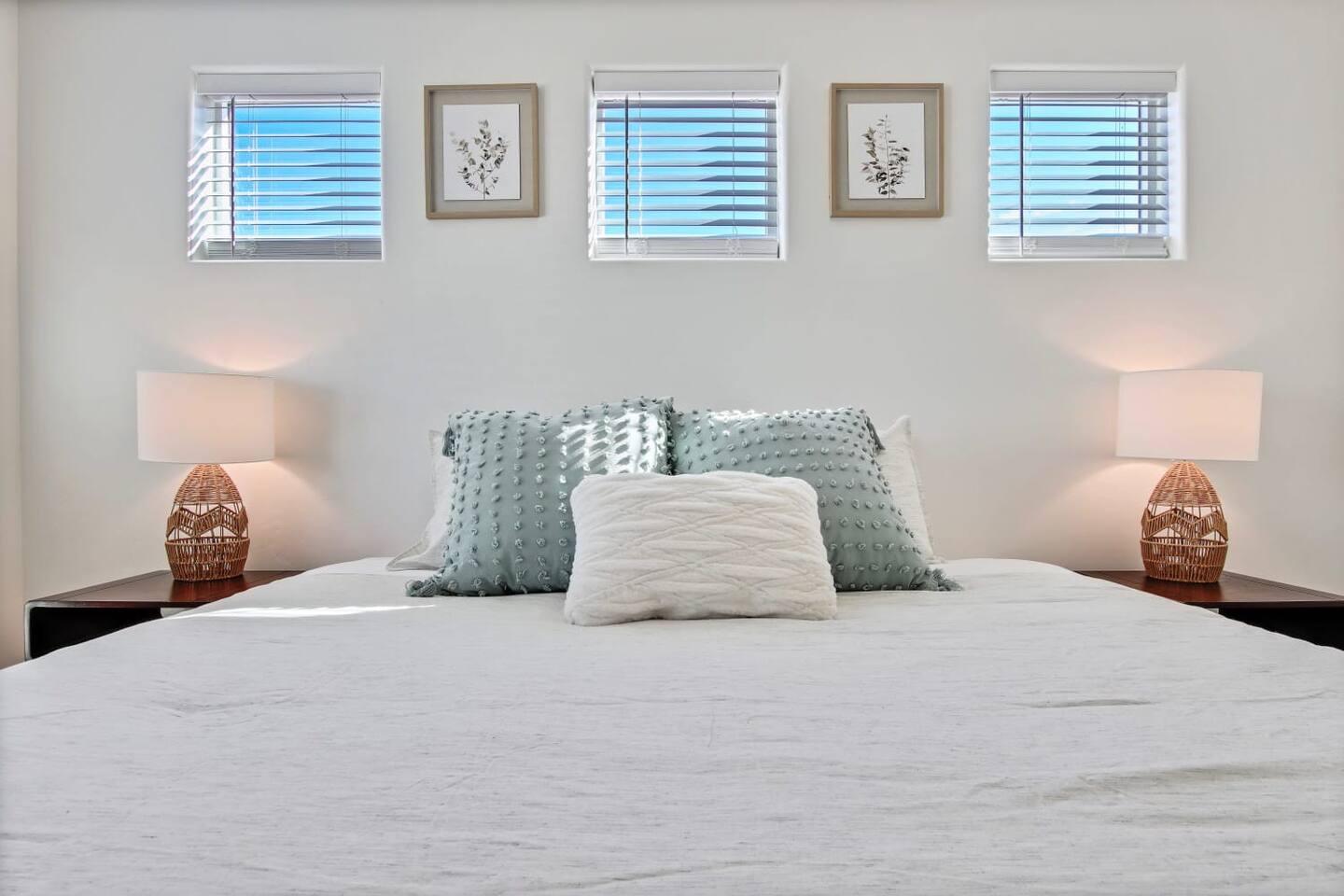 fresh-townhome-in-nampa-idaho-with-3-bedrooms/