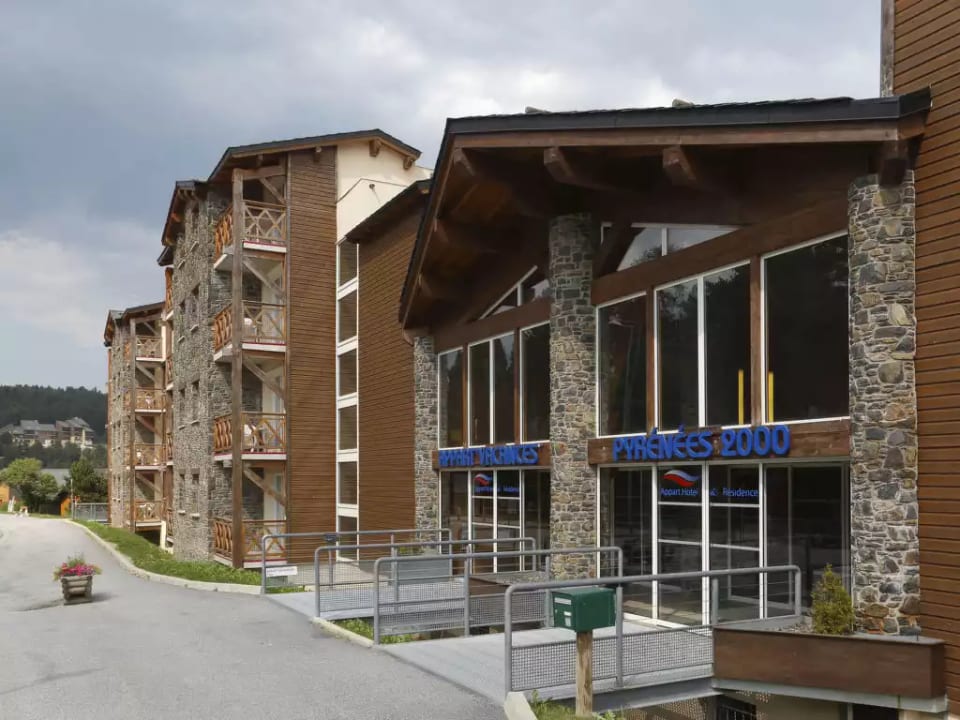 Appart Vacances Pyrénées 2000 - Bolquère