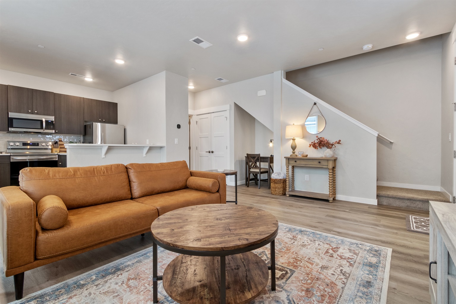 or-hounslow-way-or-elegant-2-bedroom-townhome-or-nampa-idaho-or/