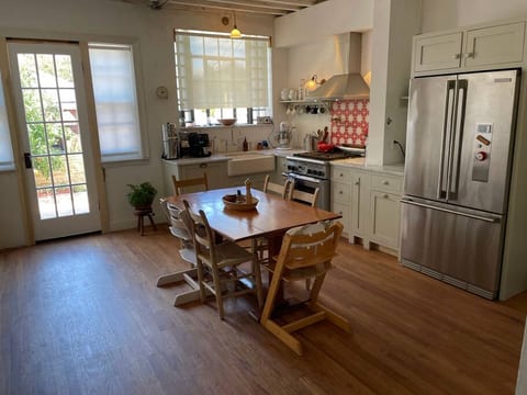 1940s Brooklyn Town Cottage