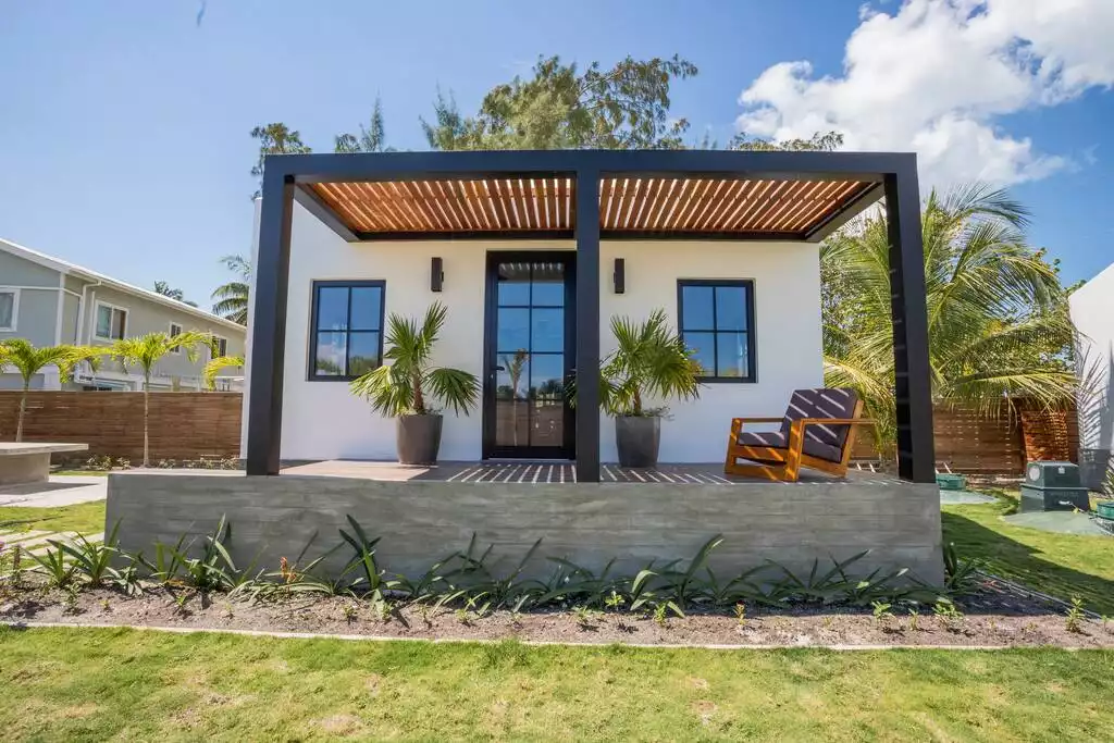 Your private gym is in a separate building with AC, TV & wifi Your private gym is in a separate building with AC, TV & wifi - Spectacular beachfront home with pool, gym, more! - San Pedro