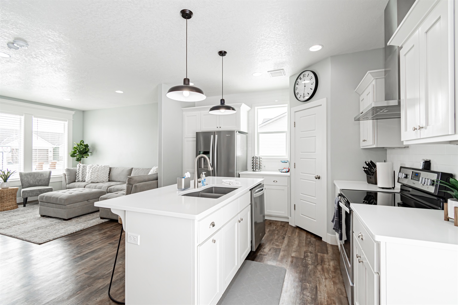 modern-and-cozy-family-home-with-3-bedrooms/