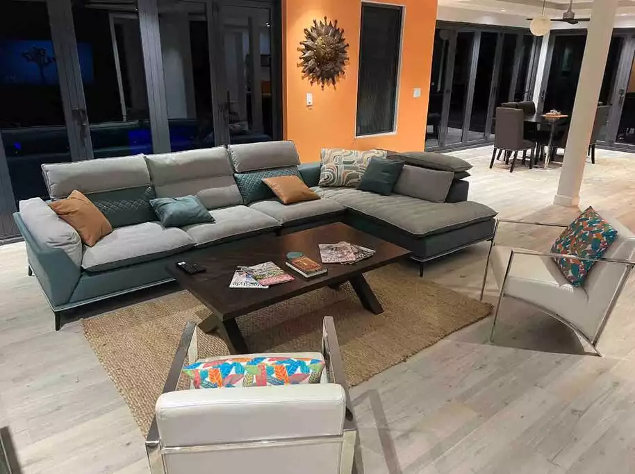 serene-stunning-and-modern-villa-modere/