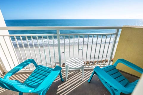 Direct Oceanfront!